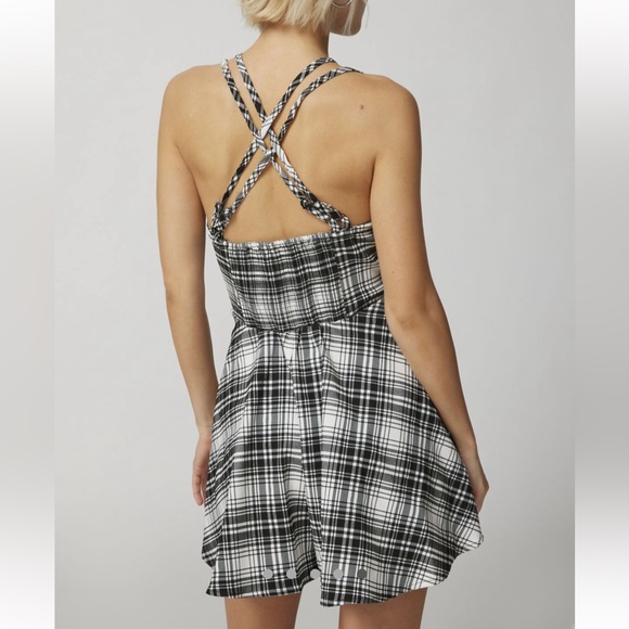 NWT Urban Outfitters Plaid Heart Romper - Picture 3 of 7